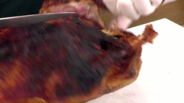 cutting roast goose