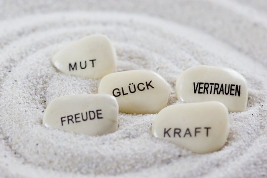F&uuml;nf Steine der Energie