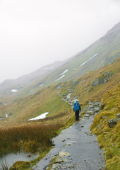Obraz premium Mount snowdon in mist and rain