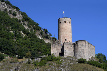 Fototapeta na wymiar Chateau de la Batiaz in Switzerland