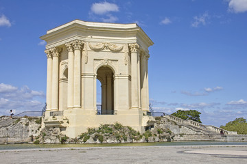 Fototapeta na wymiar Arc de Triomphe, w Peyrou Garden, Montpellier, Francja
