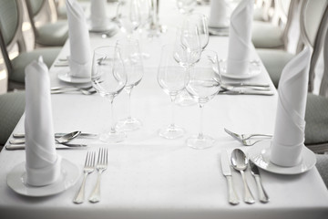 Stolik eleganckiej restauracji