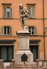 Fototapeta na wymiar Statue of Salvani in Bologna