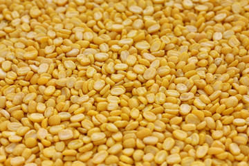 yellow moong dal, skinned and split mung bean