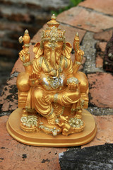 Fototapeta premium Golden Ganesha