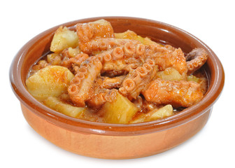 Guiso de pulpo con patatas.