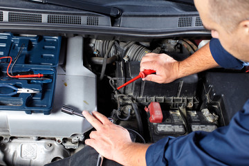 Auto mechanic