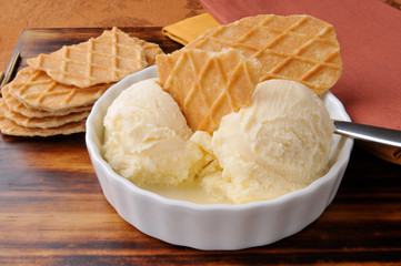 Vanilla ice cream and toffee wafers