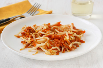 Salad carrot with bean sprouts
