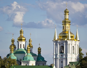 Fototapeta na wymiar Kijów Ukraina Saint Sophia Cathedral w tle nieba
