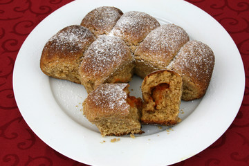 Buchteln