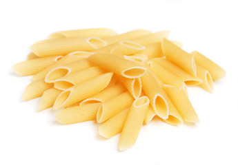 Raw macaroni pasta