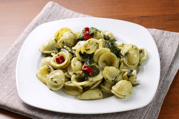 Pasta cime di rapa - Pasta with broccoli