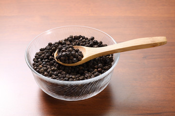 Ciotola di pepe nero - Bowl of black pepper