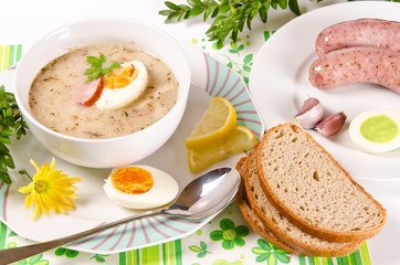 Zurek  ist eine herzhafte Polnische Suppe