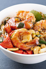 Prawns with vegetables