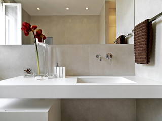 lavabo di design in bagno moderno