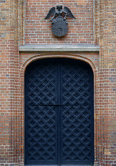 wejście do gotyckiego ratusza, Toruń, Polska