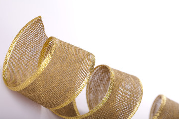 golden ribbon
