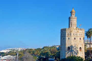 Fototapeta na wymiar Torre del Oro in Seville, Spain