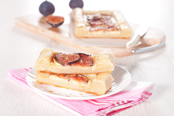 Gourmet tart with figs