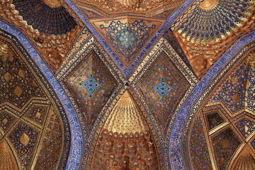 Golden interior of Aksaray mausoleum