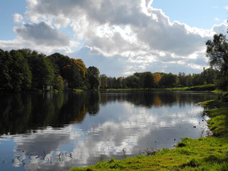 Māras Pond in autumn