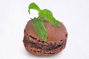 Macaron Chocolat et Feuille de Menthe