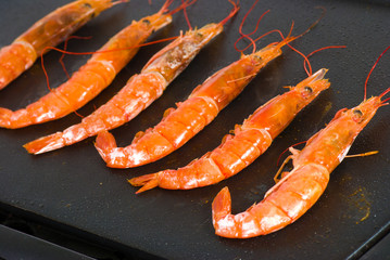Cooking prawns