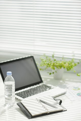 オフィスデスク