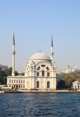 Fototapeta na wymiar Meczet na Bosfor, Istambuł (Turcja)