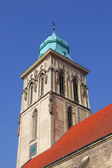 Fototapeta na wymiar Wieża kościoła św Marcina, Münster