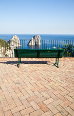 Fototapeta na wymiar Faraglioni Capri