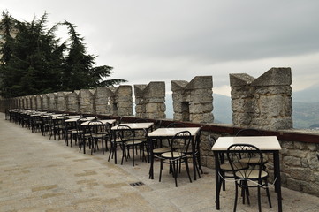кафе на крепости, г.Сан-Марино, Италия