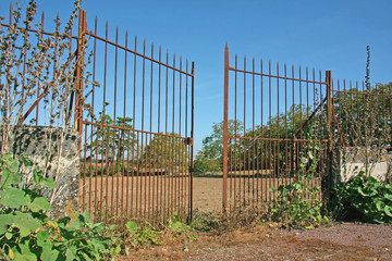 grille rouillée