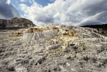 Geyser Mammoth, Parc National Yellowstone, Etas Unis