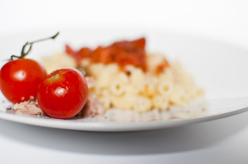 chifferi tonno e pomodoro