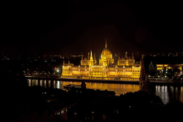 Obraz premium Parliament building in Budapest