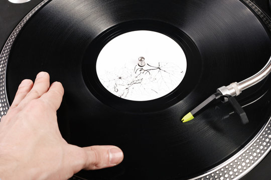 dj scratching the vinyl record