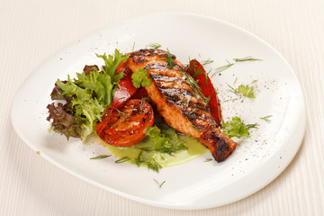 salmon steak with vegetables