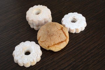 amaretto morbido di sassello e canestrelli