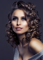 Fashion Beauty Portrait. Healthy Hair. Hairstyle. Holiday Makeup