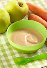 apple and carrot puree