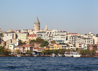 Fototapeta na wymiar The Galata Tower in Istanbul
