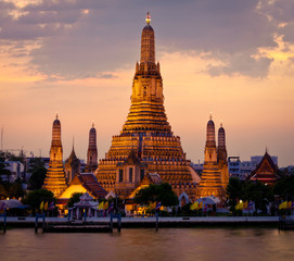 Naklejka premium Wat Arun (Temple de l'Aube), Bangkok, Thaïlande
