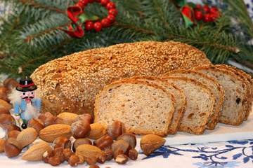Mandel-Nussbrot