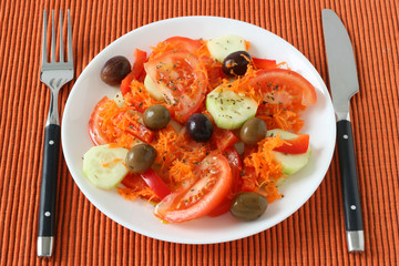 Salad with olives