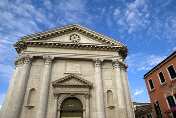 Fototapeta na wymiar church in venice,veneto,italy