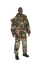 Soldat en tenue de camouflage