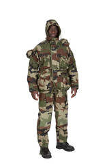 soldat en tenue de camouflage
